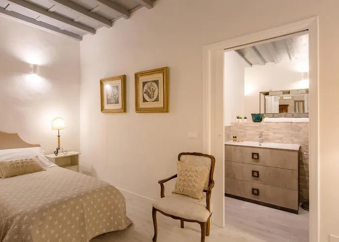 Elegant & Stylish Center Apartament